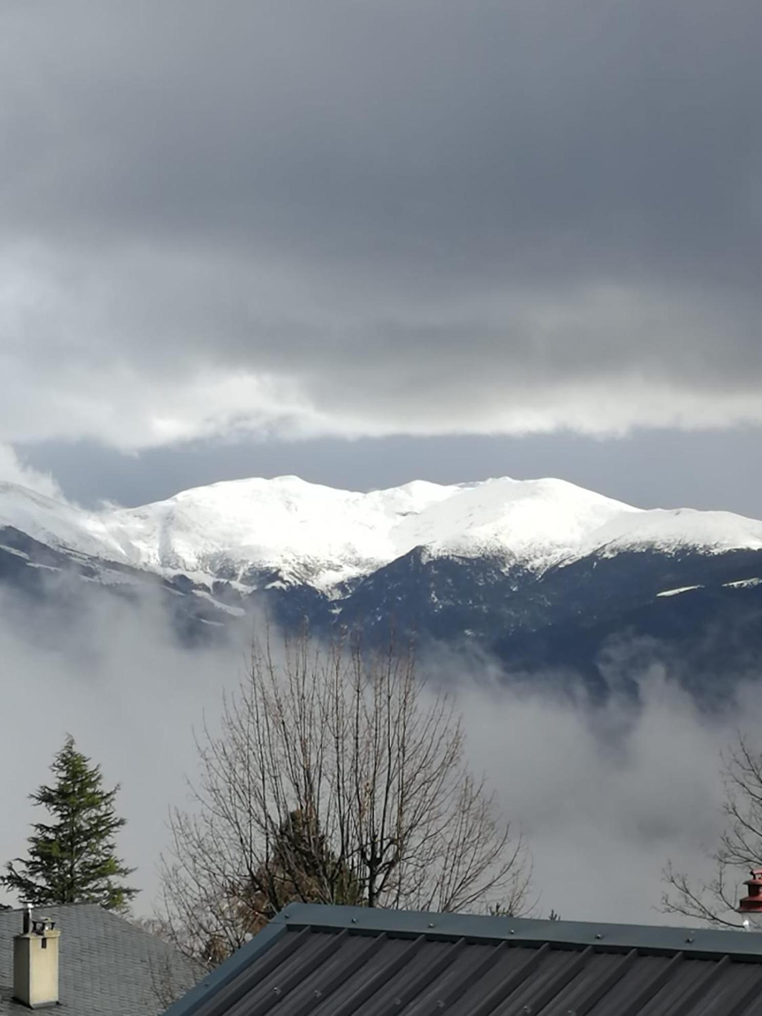 Pyrenees Catalanes Tres Joli Appartement 300M Telecabines Font-Romeu-Odeillo-Via Eksteriør bilde